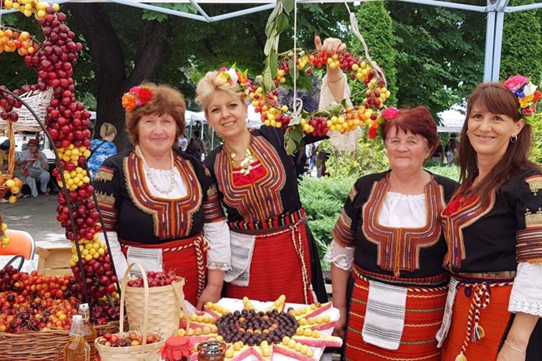 Köstendil Kiraz Festivali'nden renkli görüntüler