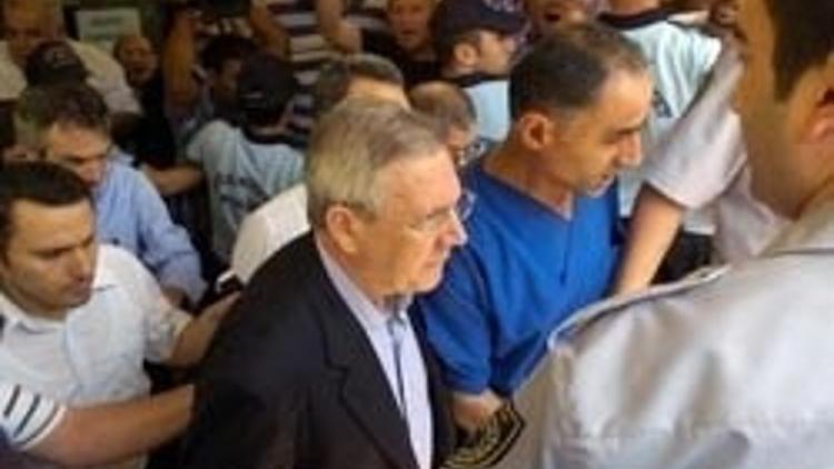 Yıldırım yargı mensuplarını şikayet etti
