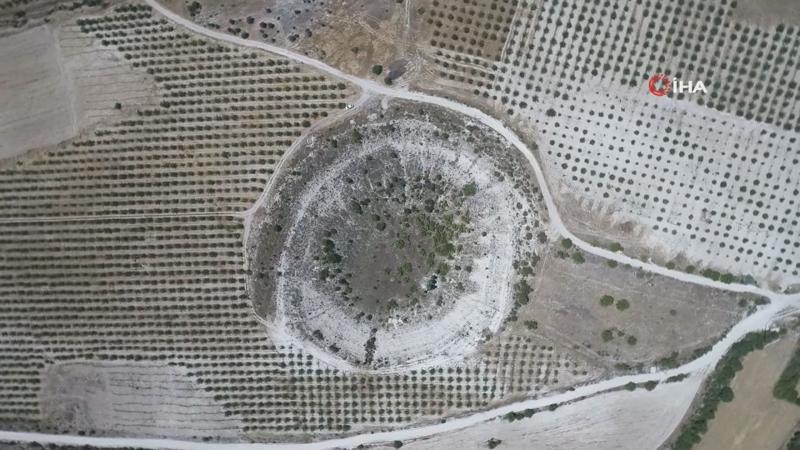 Devasa çukur "Kup" gizemini koruyor