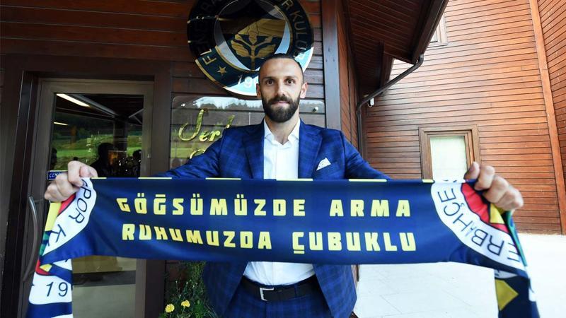 Fenerbahçe'de Vedat Muriqi kampa katıldı